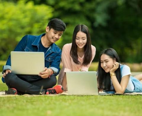 Learn English: Beginning Grammar Specialized